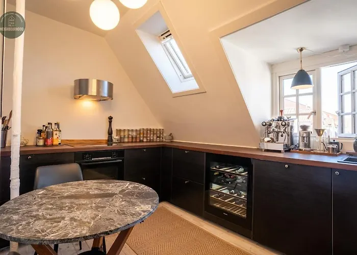 Apartman Bright And Spacious Penthouse In