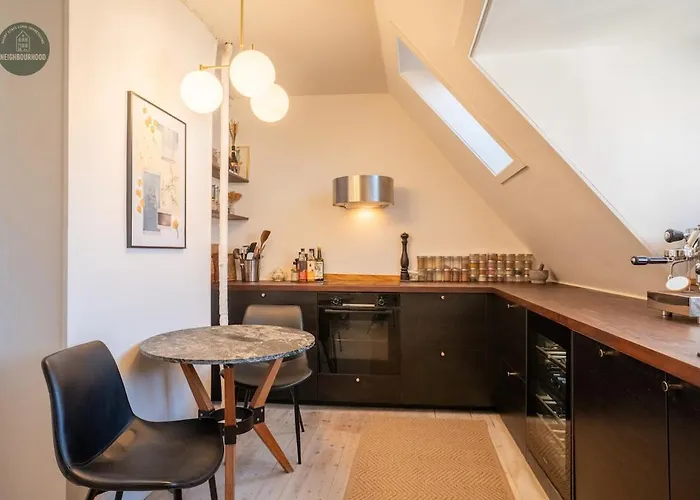 Bright And Spacious Penthouse In Apartman *